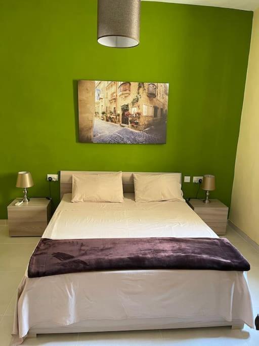 Sunset Apt Modern 1 Bedroom Apt Near The Beach Birżebbuġa Dış mekan fotoğraf